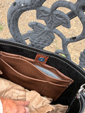 B 318 Tote