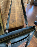 B 305 Shoulder Tote