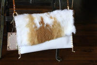 B 99 White purse