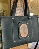 B 303 Shoulder Tote w/ Changeable Pocket Fronts